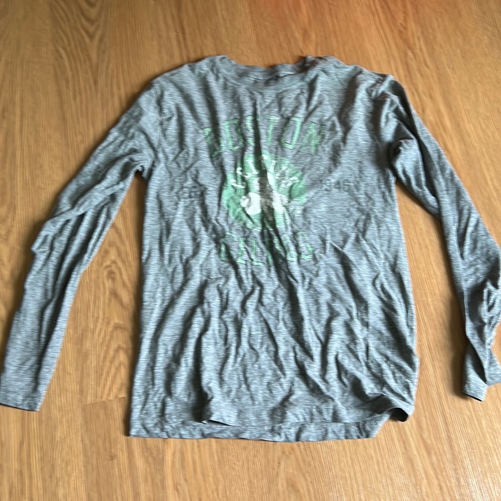 Celtics long sleeve shirt